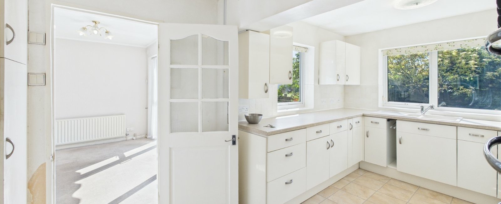 https://b648d7e2ad9240229508-052cc51e0dabffd716f7be11da587437.ssl.cf3.rackcdn.com/property_image.1600cm653.v1/for-sale/Beaver-Close-Worcester-Worcestershire-WR2/22110/22110_c22082253c18f6c9fbafe26129ad576a.jpg