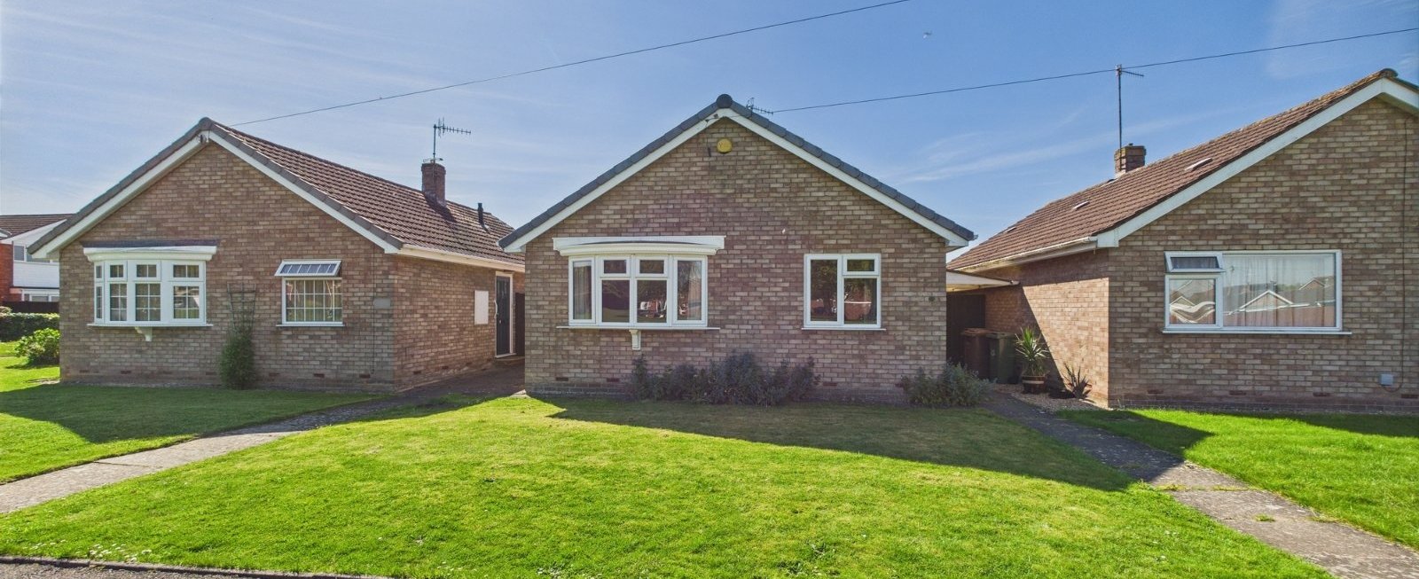 https://b648d7e2ad9240229508-052cc51e0dabffd716f7be11da587437.ssl.cf3.rackcdn.com/property_image.1600cm653.v1/for-sale/Beaver-Close-Worcester-Worcestershire-WR2/22110/22110_c6224b078dfa8d8ec1b36f086318a05f.jpg