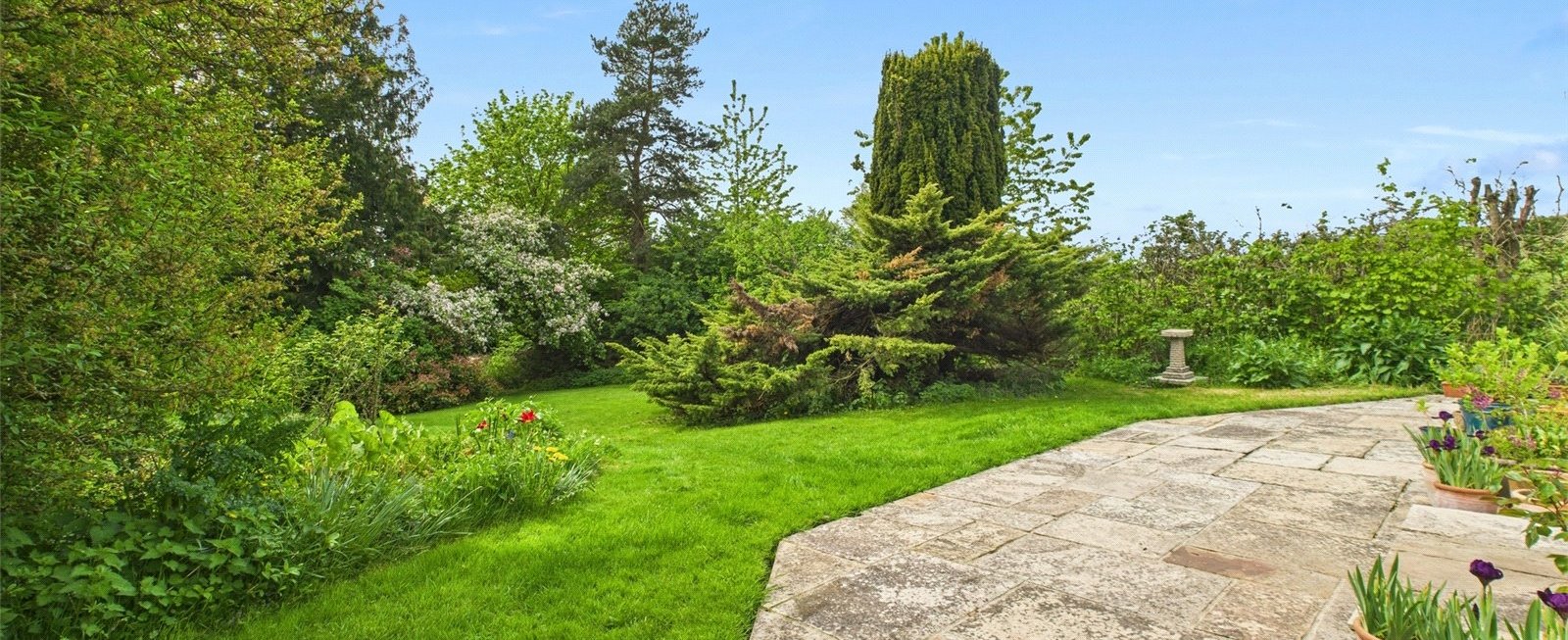 https://b648d7e2ad9240229508-052cc51e0dabffd716f7be11da587437.ssl.cf3.rackcdn.com/property_image.1600cm653.v1/for-sale/Chapel-Lane-Churcham-Gloucester-GL2/18377/18377_b09ee6d89628237bc905a46ec493b373.jpg