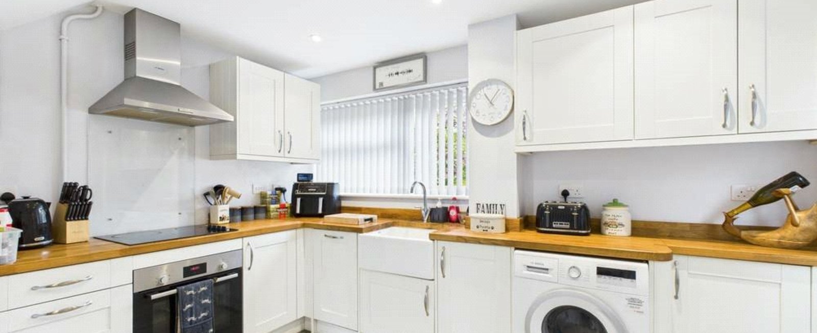 https://b648d7e2ad9240229508-052cc51e0dabffd716f7be11da587437.ssl.cf3.rackcdn.com/property_image.1600cm653.v1/for-sale/Cleeve-Drive-Worcester-Worcestershire-WR4/22134/22134_623f99c28a08735a053c323af5ac55b7.jpg