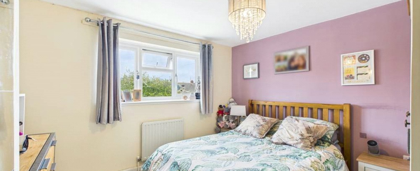 https://b648d7e2ad9240229508-052cc51e0dabffd716f7be11da587437.ssl.cf3.rackcdn.com/property_image.1600cm653.v1/for-sale/Cleeve-Drive-Worcester-Worcestershire-WR4/22134/22134_fdbab8f79c354fbdcd96308b4be1cac5.jpg