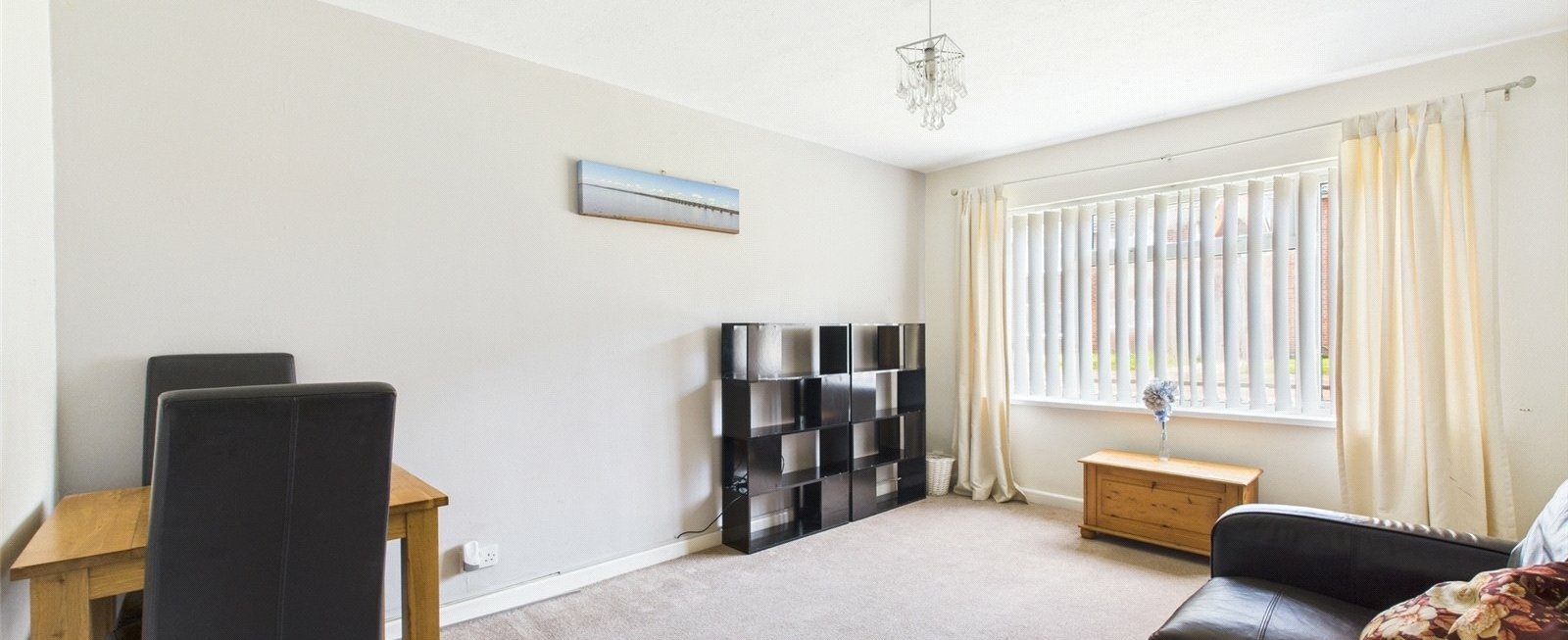 https://b648d7e2ad9240229508-052cc51e0dabffd716f7be11da587437.ssl.cf3.rackcdn.com/property_image.1600cm653.v1/for-sale/Crypt-Court-Tuffley-Gloucester-GL4/22069/22069_4bf1bef95bd0f3f4ba158f296a7c5028.jpg
