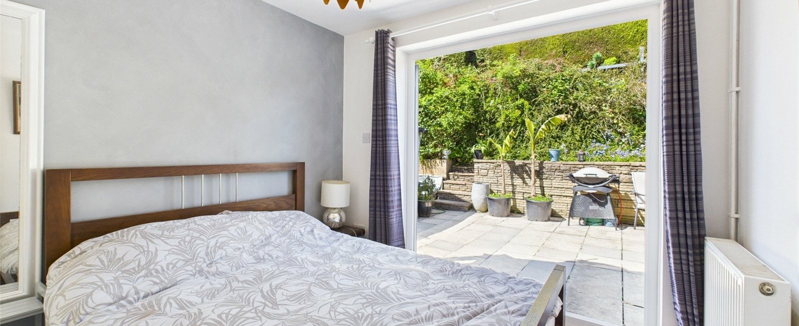 https://b648d7e2ad9240229508-052cc51e0dabffd716f7be11da587437.ssl.cf3.rackcdn.com/property_image.1600cm653.v1/for-sale/Down-View-Chalford-Hill-Stroud-GL6/22112/22112_fa600ad5bbbf8ab794b79e563a5cf0f8.jpg