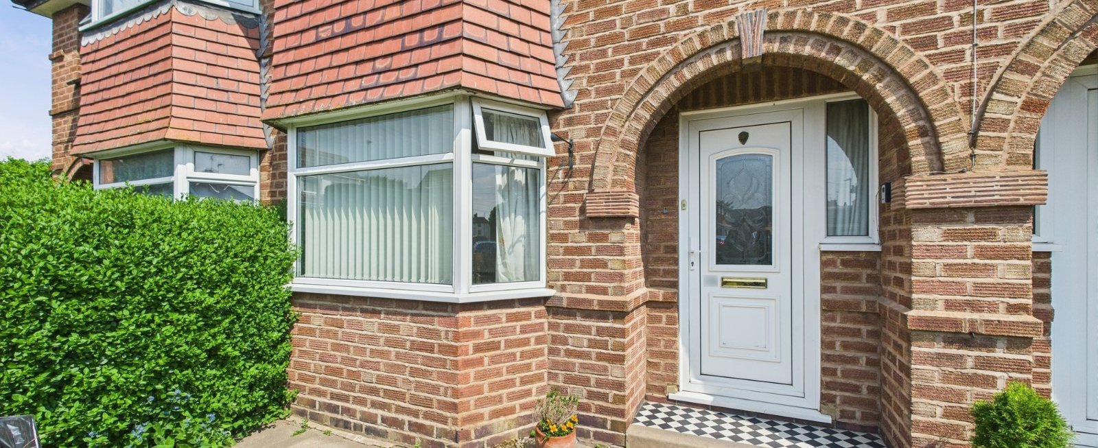 https://b648d7e2ad9240229508-052cc51e0dabffd716f7be11da587437.ssl.cf3.rackcdn.com/property_image.1600cm653.v1/for-sale/Graham-Road-Worcester-Worcestershire-WR2/22143/22143_1e8d5a0496b782bf761a3e5f86045cb6.jpg