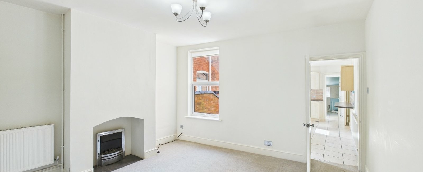 https://b648d7e2ad9240229508-052cc51e0dabffd716f7be11da587437.ssl.cf3.rackcdn.com/property_image.1600cm653.v1/for-sale/Hylton-Road-Worcester-Worcestershire-WR2/20654/20654_b6e4780c68a52a249b5fdffc3184e942.jpg