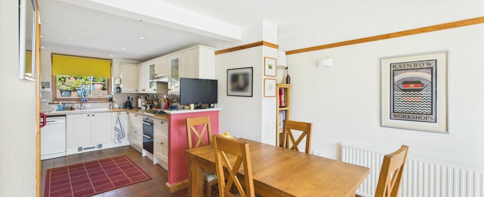 https://b648d7e2ad9240229508-052cc51e0dabffd716f7be11da587437.ssl.cf3.rackcdn.com/property_image.1600cm653.v1/for-sale/Parkfield-Lane-Hallow-Worcester-WR2/22144/22144_66b0a09dc25264bf824948dea87096a7.jpg