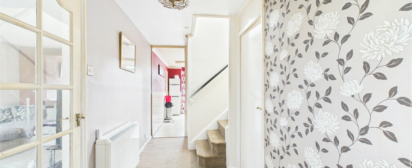 https://b648d7e2ad9240229508-052cc51e0dabffd716f7be11da587437.ssl.cf3.rackcdn.com/property_image.1600cm653.v1/for-sale/Yew-Tree-Way-Churchdown-Gloucester-GL3/22119/22119_5e37fd8ffe0b966ae614845a55140c61.jpg