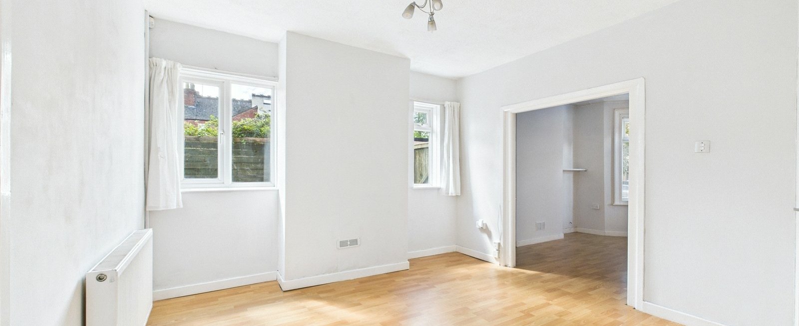 https://b648d7e2ad9240229508-052cc51e0dabffd716f7be11da587437.ssl.cf3.rackcdn.com/property_image.1600cm653.v1/to-rent/Seymour-Road-Gloucester-Gloucestershire-GL1/22074/22074_1268a5610179f41368fde8f118024e86.jpg