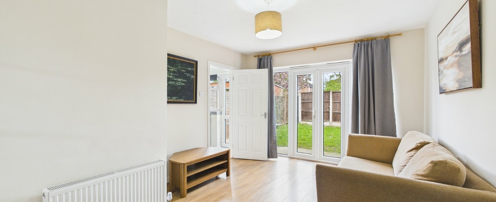 https://b648d7e2ad9240229508-052cc51e0dabffd716f7be11da587437.ssl.cf3.rackcdn.com/property_image.1600cm653.v1/to-rent/South-Croft-Worcester-Worcestershire-WR2/22117/22117_302db5456f102fbaad19c4261a0c36a9.jpg