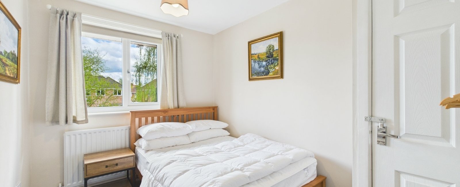 https://b648d7e2ad9240229508-052cc51e0dabffd716f7be11da587437.ssl.cf3.rackcdn.com/property_image.1600cm653.v1/to-rent/South-Croft-Worcester-Worcestershire-WR2/22117/22117_71b4ddc4defe86a06ee06d743fa24c44.jpg