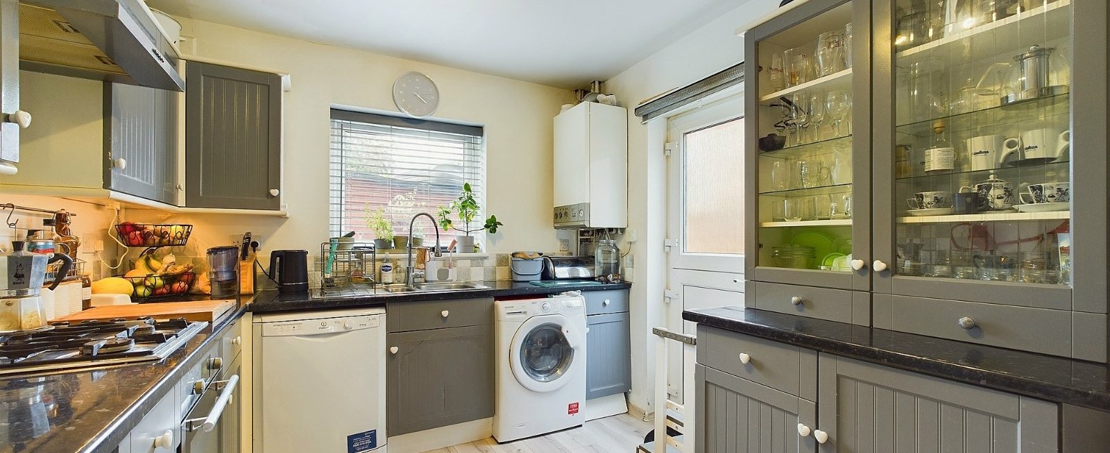 https://b648d7e2ad9240229508-052cc51e0dabffd716f7be11da587437.ssl.cf3.rackcdn.com/property_image.1600cm653.v1/to-rent/Tudor-Way-Worcester-Worcestershire-WR2/22137/22137_6d5544a168df5bf4e64527ce6595c6fe.jpg