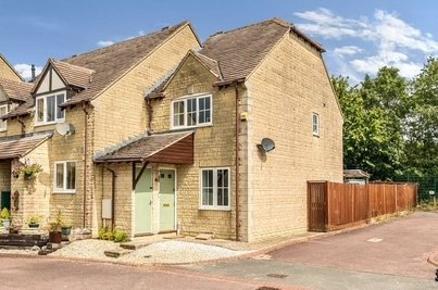 Gardiner Close, Chalford