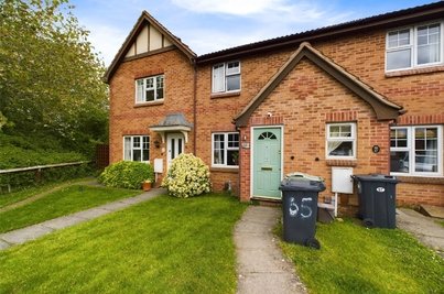 Kestrel Gardens, Quedgeley