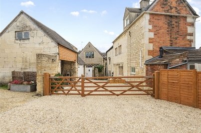 St. Marys Street, Painswick